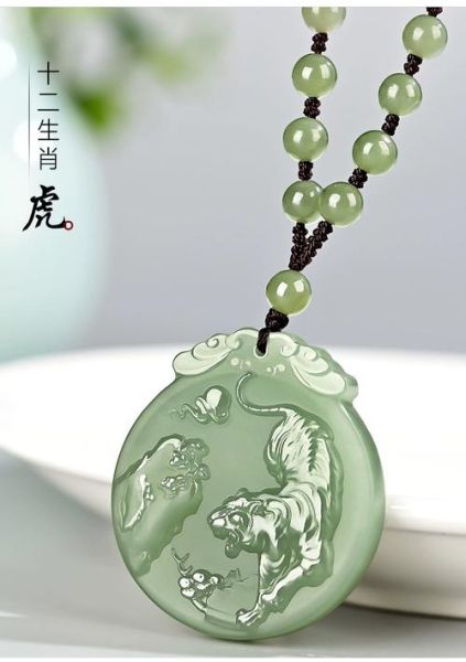 生肖玉属相(生肖玉属相到底戴什么最旺自己?)