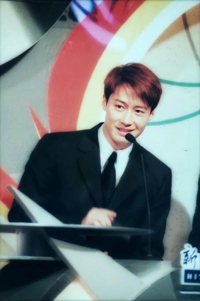 黎明的生肖属相(黎明属什么生肖?)