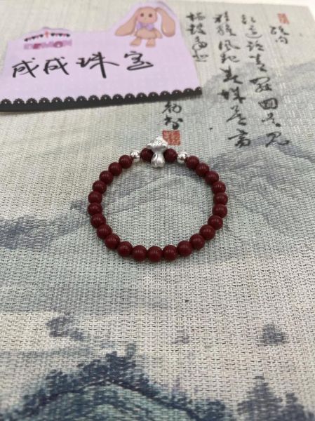 生肖属相老鼠银手链(生肖老鼠银手链女款纯银入门)