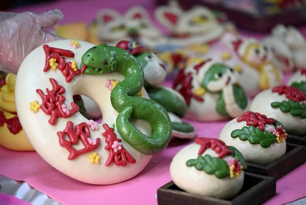 十二生肖蛇属相面食(十二生肖蛇属相面食怎么做)