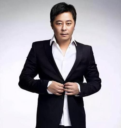 王杰生肖属相是什么