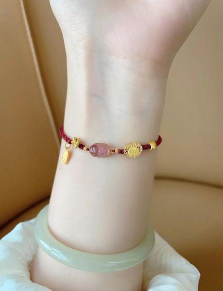 生肖猴佩戴什么属相(生肖猴适合佩戴什么属相饰品)