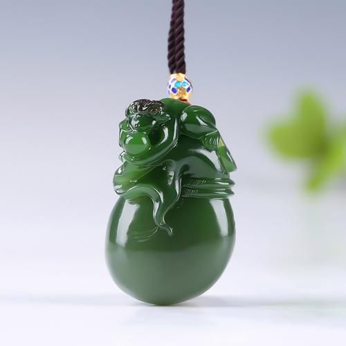 碧玉生肖属相挂件（碧玉生肖属相挂件怎么挑）