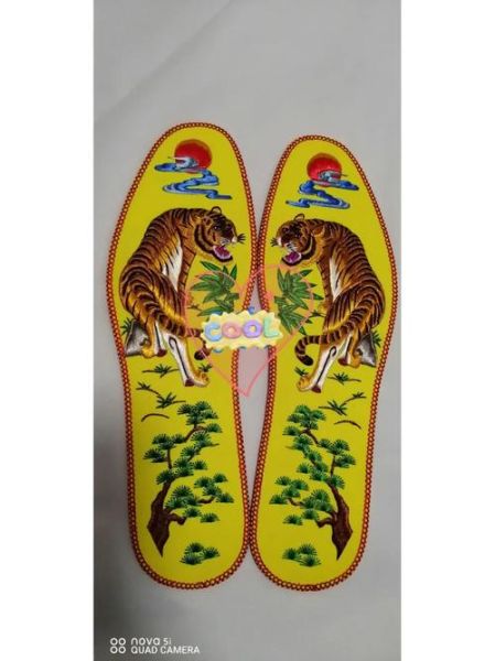 生肖属相手工鞋垫（生肖属相手工鞋垫初学者怎么做）