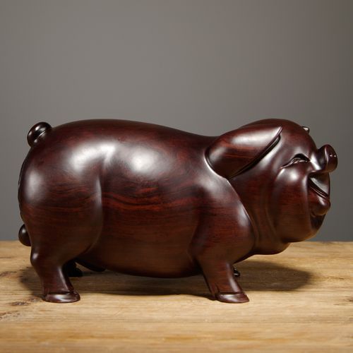 生肖猪寄什么属相（生肖猪寄什么属相礼物最旺运？）