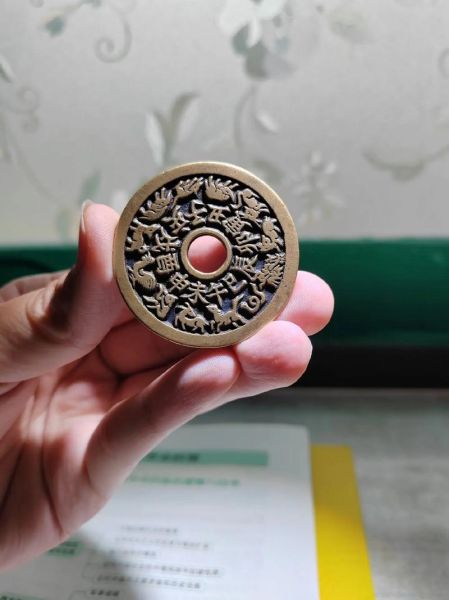 生肖属相花钱(生肖属相花钱收藏价值解析)