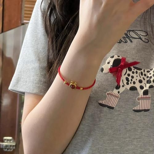 生肖兔财运最佳属相女性(生肖兔女财运最旺属相配对揭秘)