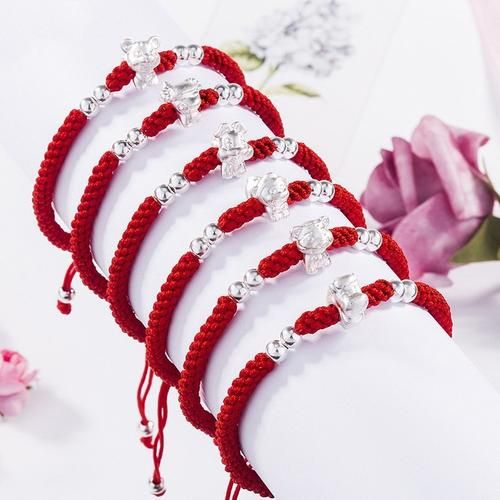 生肖狗属相的做法（生肖狗属相本命年红绳怎么戴？）