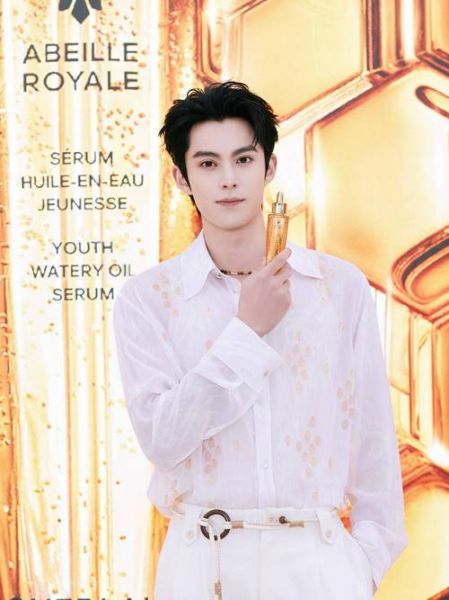 王鹤棣生肖属相（王鹤棣属什么生肖？🐭）