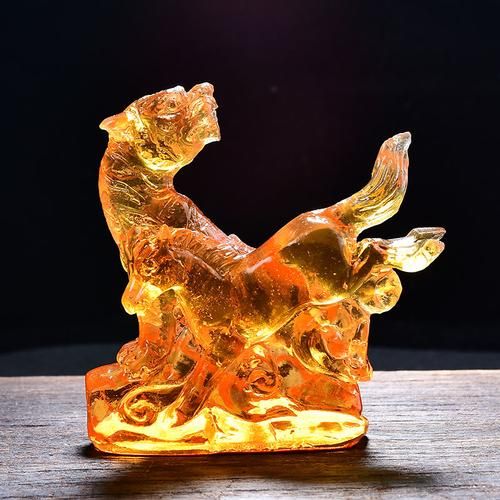 生肖狗带什么属相转运(生肖狗佩戴属马的吉祥物招财吗)