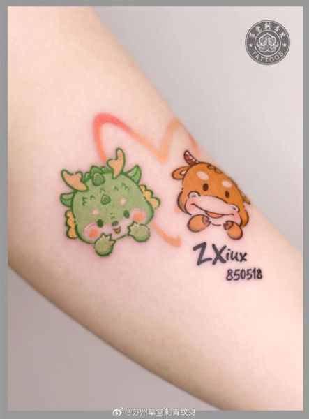 生肖属相手脖纹身图片（生肖属相手脖纹身图案女）