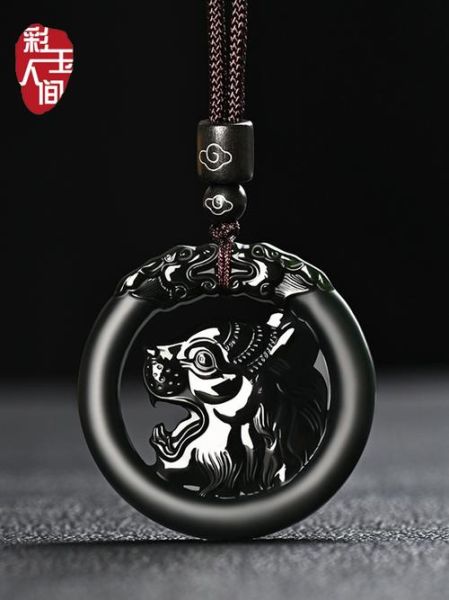 生肖属相佩戴首饰（属虎的适合佩戴什么首饰）