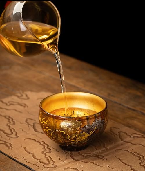 生肖属相茶盏（本命年龙年茶盏怎么选？一篇看懂🔍）