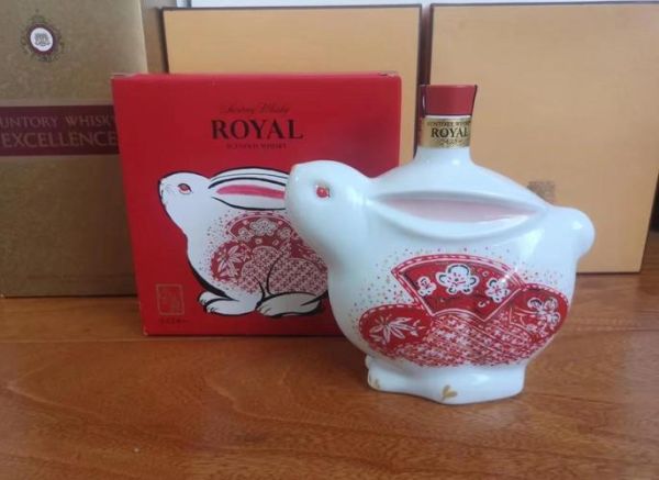 十二生肖苹果瓶装属相（十二生肖苹果瓶装属相哪款最好）