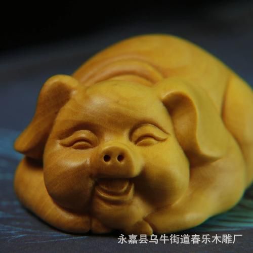 生肖属相挂件摆件(生肖属相挂件摆件怎么选?)