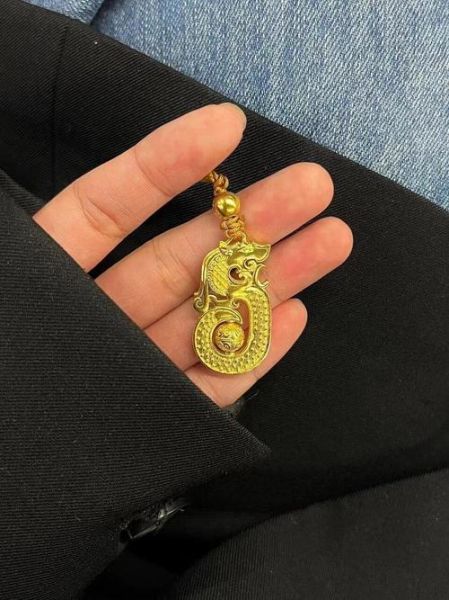 生肖属相佩戴首饰的禁忌（生肖龙可以戴黄金吗）