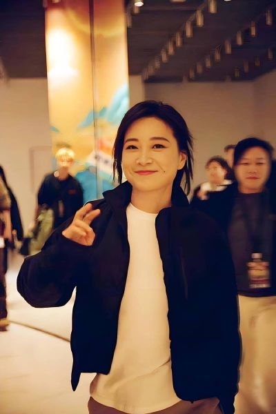 贾玲生肖属相(贾玲生肖属相是什么生肖)