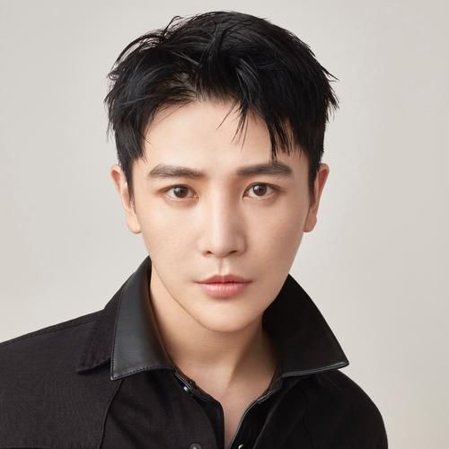 孙坚属什么生肖属相