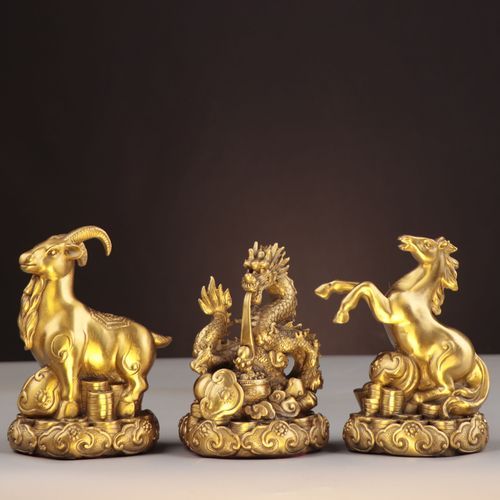 生肖属相招财摆件图片（生肖属相招财摆件图片怎么选）