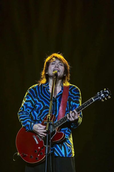 伍佰什么生肖属相(伍佰生肖是什么?属牛一生摇滚命)