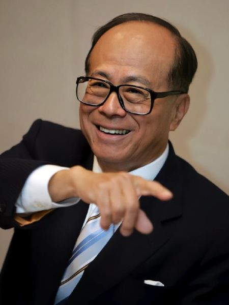 李嘉诚个人生肖属相