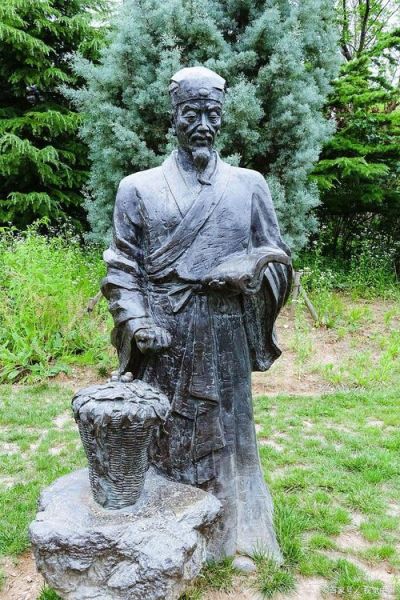 李时珍属相是什么生肖(李时珍属什么生肖?小白秒懂查询技巧)