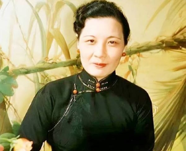 宋美龄生肖属相(宋美龄生肖属相揭秘)