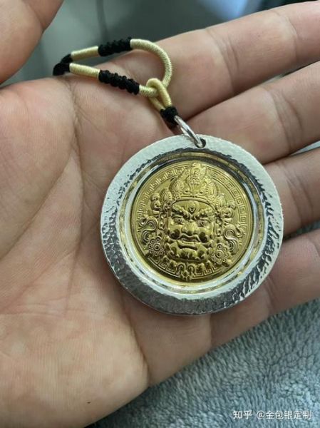 什么属相佩戴狗生肖好（属狗生肖佩戴什么属相好）