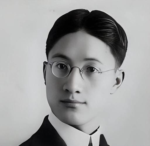 徐志摩父母属相是什么生肖（徐志摩父母的生肖是什么？真相在这）