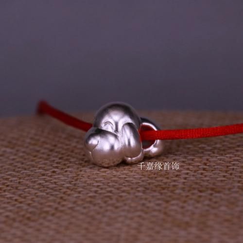 生肖狗的属相手绳（生肖狗手绳戴哪只手好？）