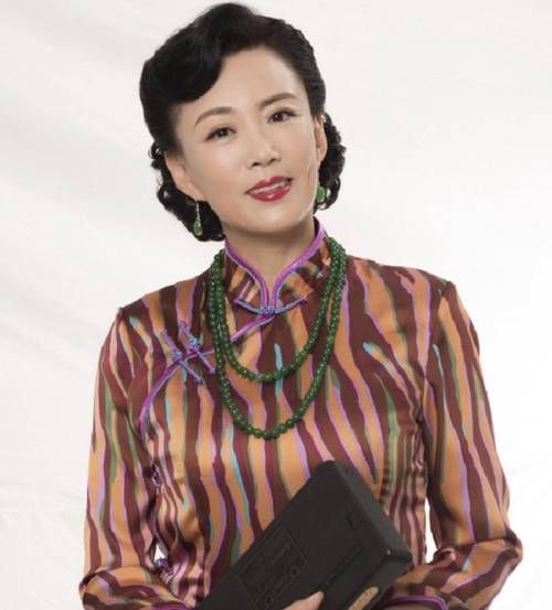 演员马丽属什么生肖属相(马丽属什么生肖的看完就懂)