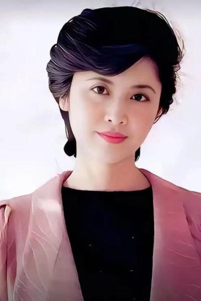 朱琳是啥属相的生肖（朱琳生肖属相：1952年出生属龙🐲）