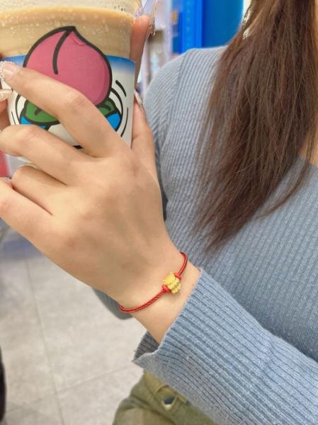 属相手链生肖黄金龙（生肖黄金龙手链怎么戴最吉利）