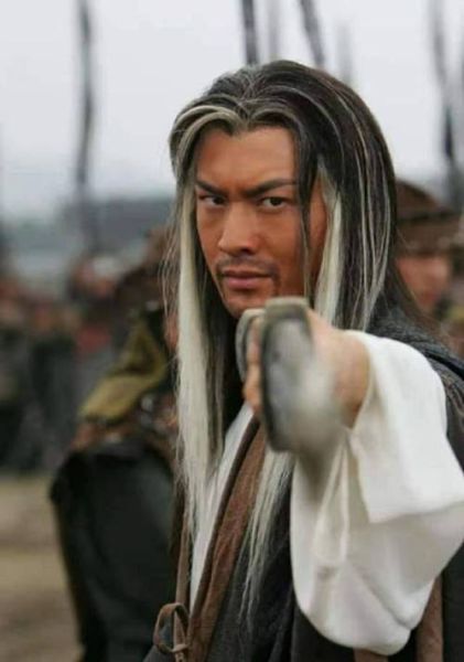 杨过生肖是哪个属相（杨过属什么生肖？🤔看完秒懂！）