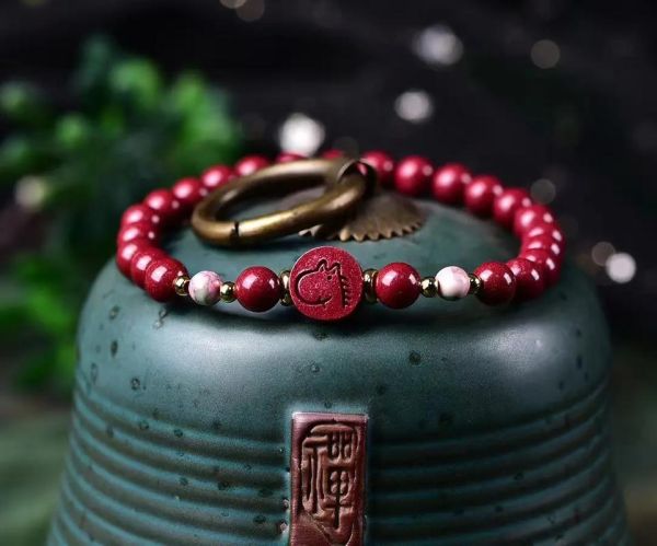 朱砂生肖属相链（朱砂生肖属相链避邪吗？）